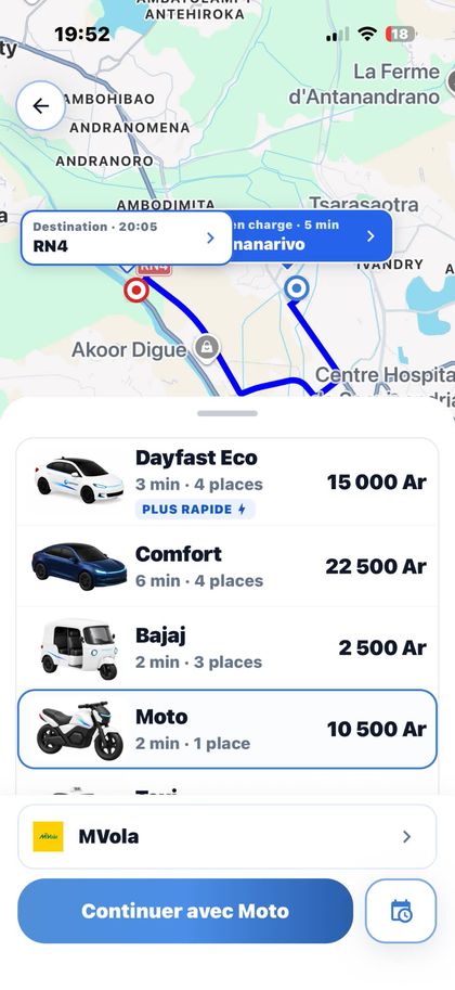 Écran de choix du véhicule dans l'app Dayfast, avec les prix en ariary